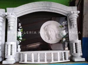 Lápida de Mármol Italiano de primera.
