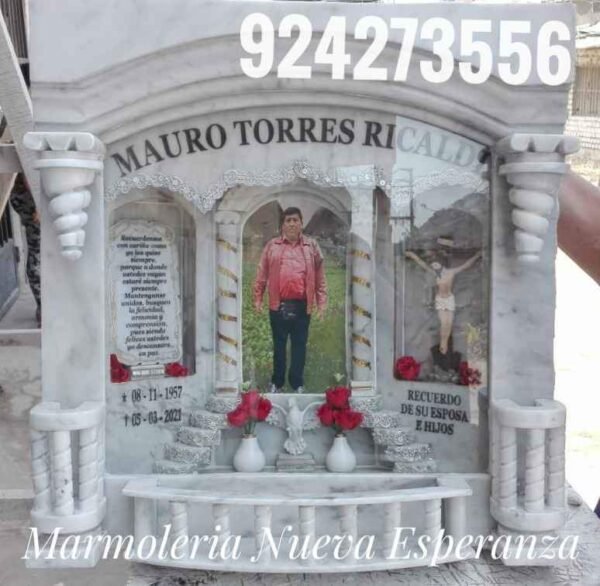 Lápida de Mármol Italiano